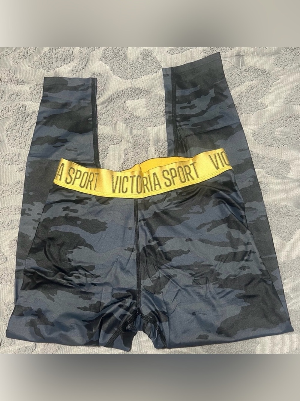 Victoria’s Secret Sport Blue Camo Leggings Women’s Size Medium